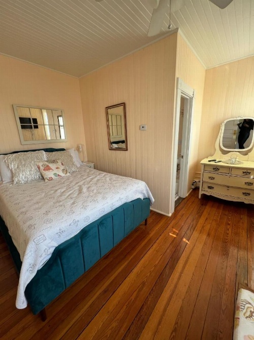 Inkwell Beach Cottage image 26