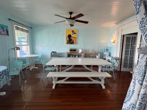 Inkwell Beach Cottage image 30