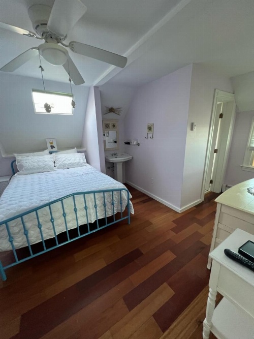 Inkwell Beach Cottage image 6